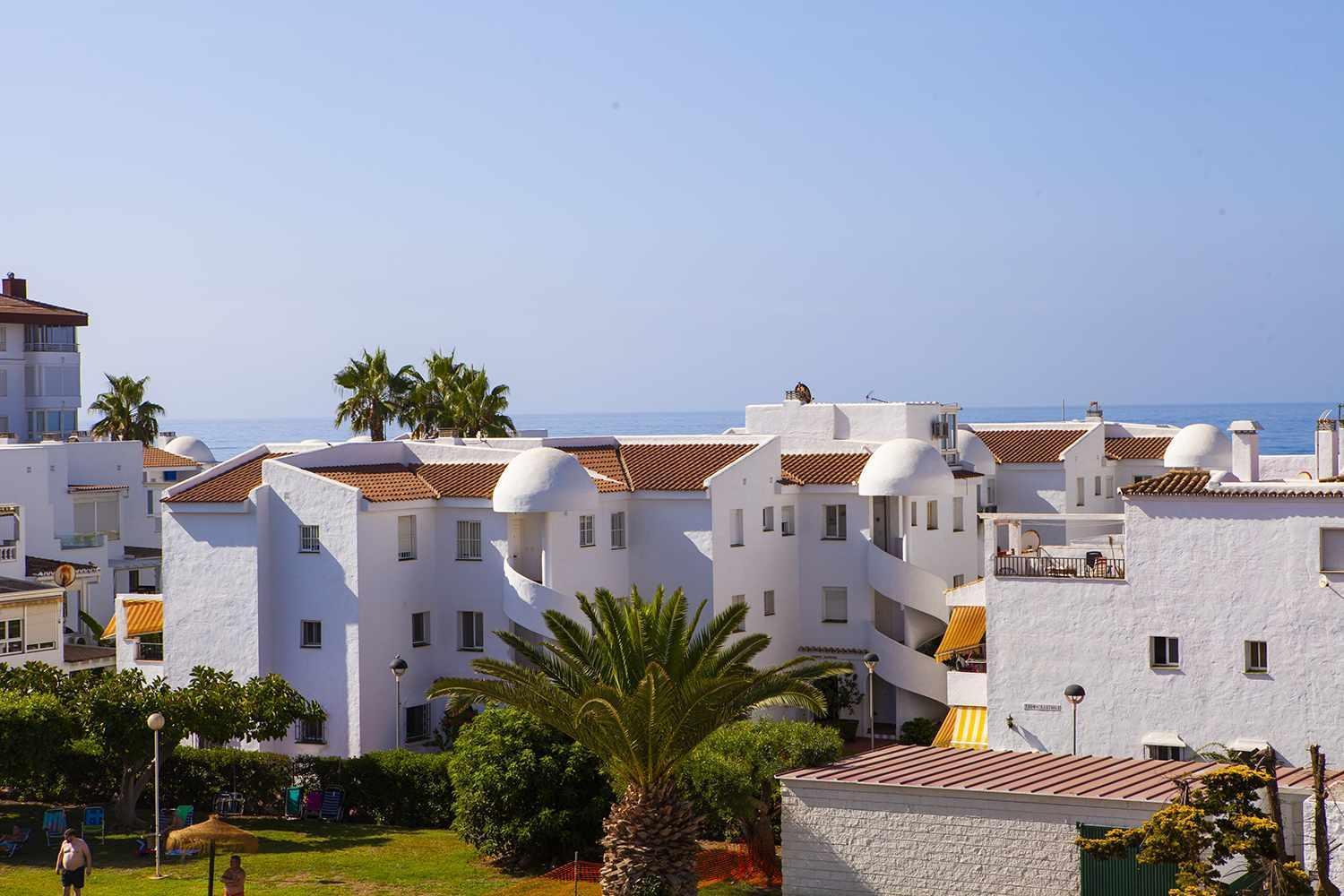 A 100M De Playa Piscina Y Todos Los Servicios Appartement Torrox Buitenkant foto